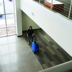 Clarke® EX40™ 16ST Self-Contained Carpet Extractor (9 Gallons) - 16" Head