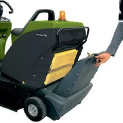 IPC Eagle 1050 Battery Powered Rider Warehouse Vacuum Sweeper - 42