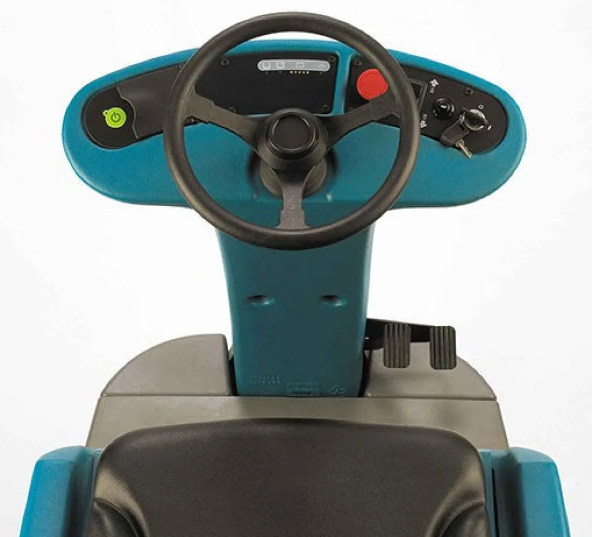 Tennant® T7 Ride-On Automatic Floor Scrubber w/ Pad Drivers (Scrub Size, Battery & Scrub Style Options) – 29 Gallons